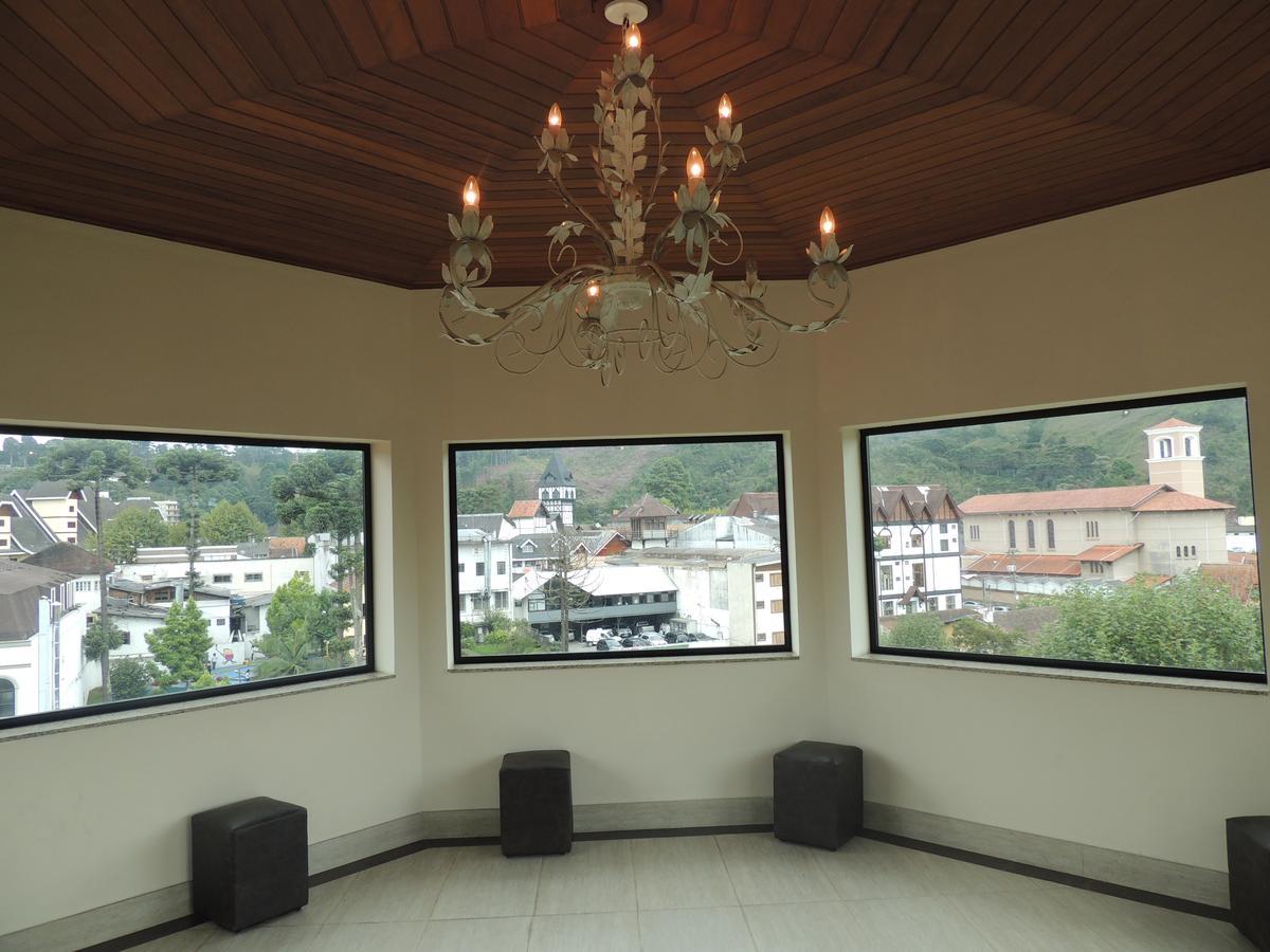 Hotel Monte Carlo Campos do Jordão Zewnętrze zdjęcie