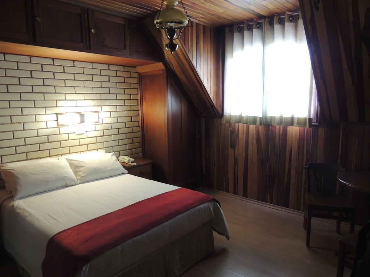 Hotel Monte Carlo Campos do Jordão Zewnętrze zdjęcie