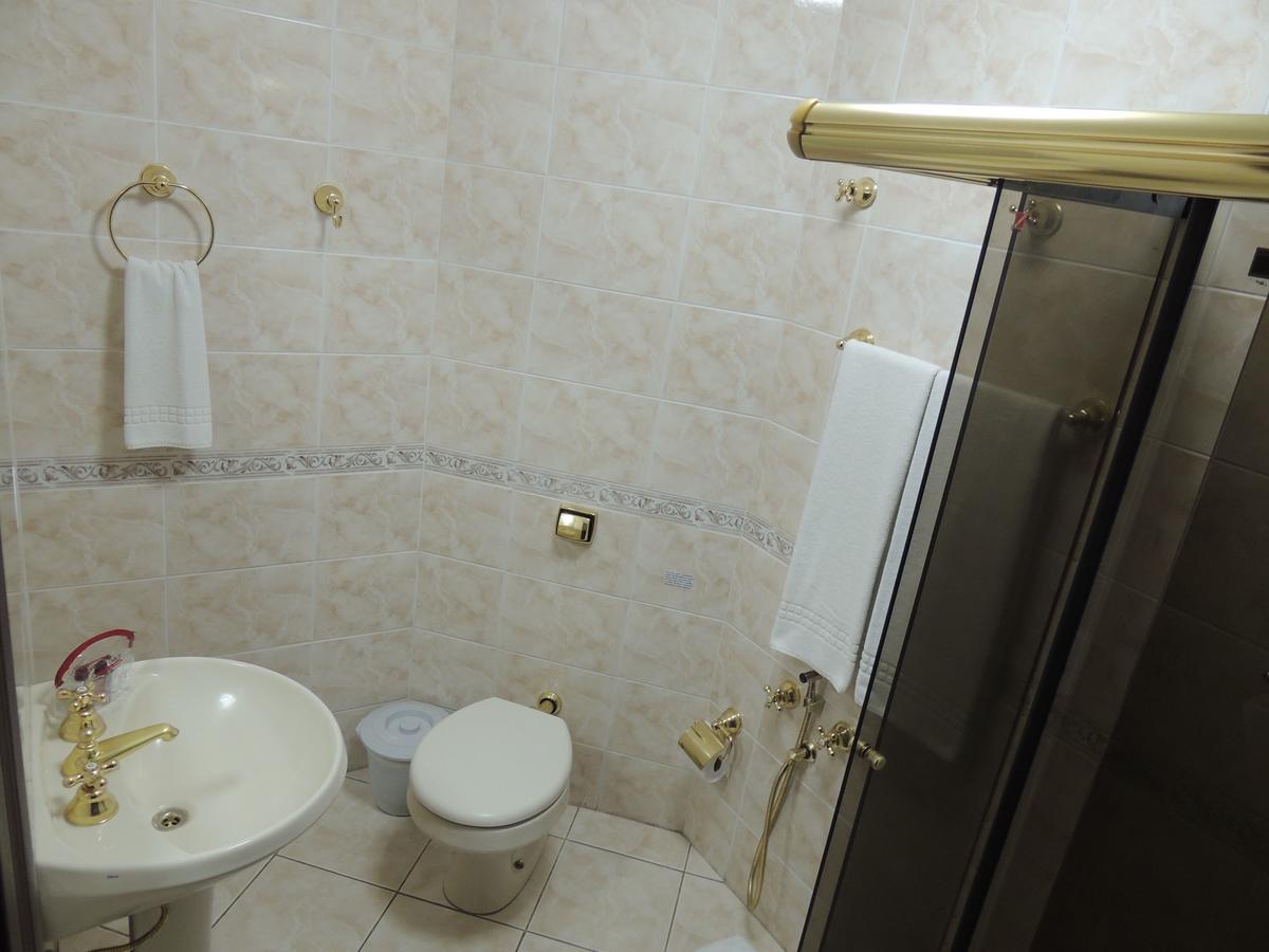 Hotel Monte Carlo Campos do Jordão Zewnętrze zdjęcie